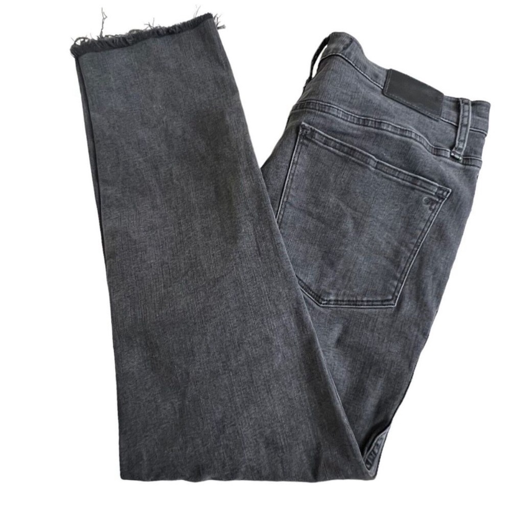 Madewell Washed Black (Dark Gray) HighRise Stovetop Raw Hem Straight‎ Crop Jeans